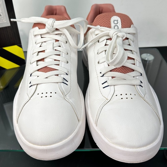 ON® —“The ROGER Advantage": Tennis Shoes / W-9.5 - Picture 7 of 16